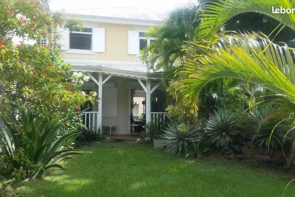 Maison En Guadeloupe Six Nuits Minimum سانت-روز